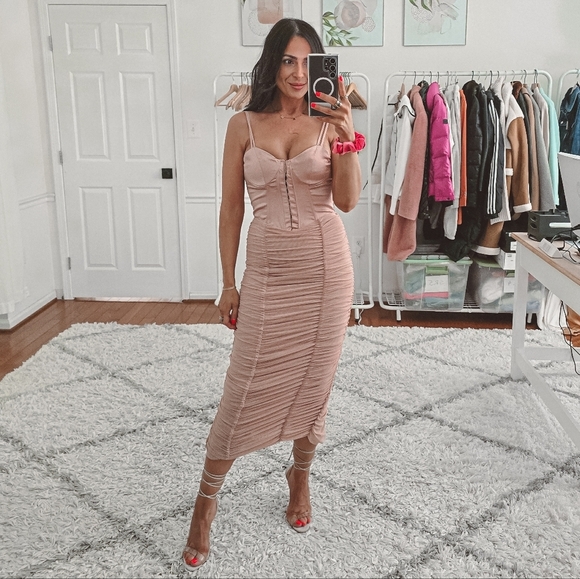 Zara blush corset ruched midi dress nwt - Picture 2 of 10